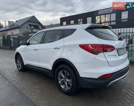 Белый Хендай Санта Фе, объемом двигателя 2.2 л и пробегом 320 тыс. км за 14000 $, фото 26 на Automoto.ua