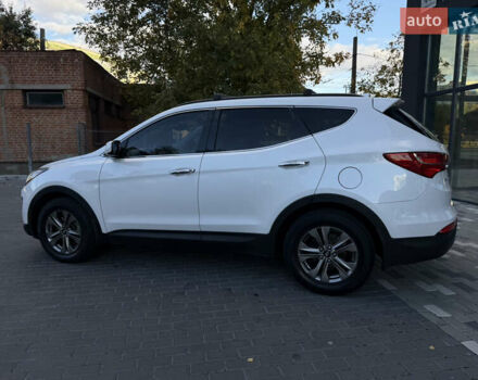 Білий Хендай Санта Фе, об'ємом двигуна 2.36 л та пробігом 177 тис. км за 13300 $, фото 18 на Automoto.ua