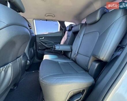 Білий Хендай Санта Фе, об'ємом двигуна 2 л та пробігом 198 тис. км за 17900 $, фото 18 на Automoto.ua