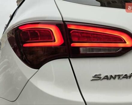 Белый Хендай Санта Фе, объемом двигателя 2 л и пробегом 179 тыс. км за 18800 $, фото 56 на Automoto.ua