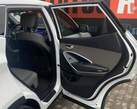 Белый Хендай Санта Фе, объемом двигателя 2.36 л и пробегом 152 тыс. км за 12500 $, фото 30 на Automoto.ua