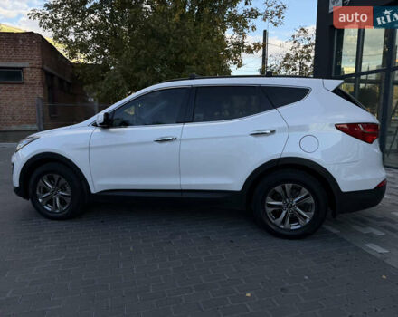 Белый Хендай Санта Фе, объемом двигателя 2.36 л и пробегом 177 тыс. км за 13500 $, фото 17 на Automoto.ua