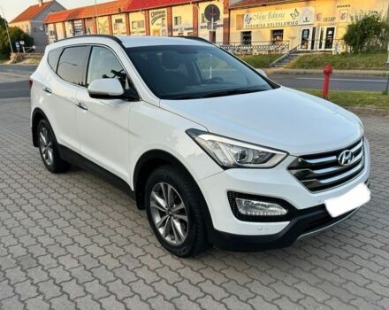 Белый Хендай Санта Фе, объемом двигателя 2 л и пробегом 190 тыс. км за 8300 $, фото 1 на Automoto.ua