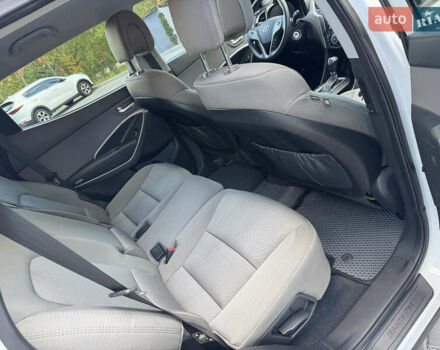 Білий Хендай Санта Фе, об'ємом двигуна 2.36 л та пробігом 177 тис. км за 13300 $, фото 93 на Automoto.ua