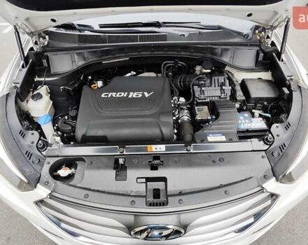 Белый Хендай Санта Фе, объемом двигателя 2 л и пробегом 179 тыс. км за 18800 $, фото 65 на Automoto.ua