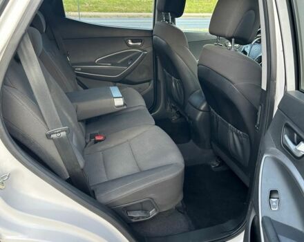 Белый Хендай Санта Фе, объемом двигателя 2 л и пробегом 190 тыс. км за 8300 $, фото 9 на Automoto.ua