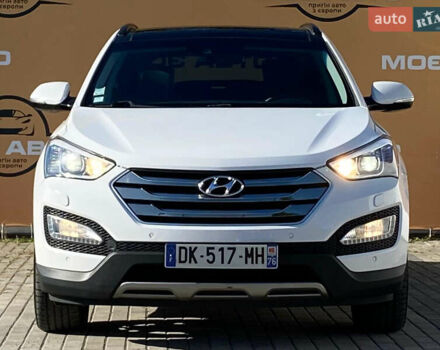 Белый Хендай Санта Фе, объемом двигателя 2.2 л и пробегом 214 тыс. км за 18500 $, фото 1 на Automoto.ua
