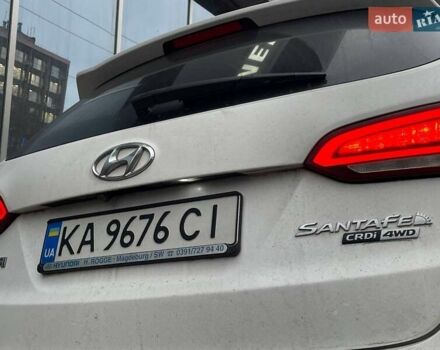Белый Хендай Санта Фе, объемом двигателя 2.2 л и пробегом 272 тыс. км за 18900 $, фото 10 на Automoto.ua