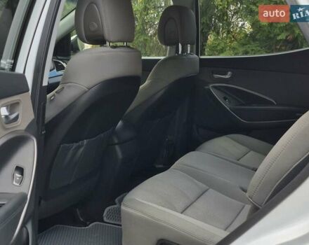 Белый Хендай Санта Фе, объемом двигателя 2.4 л и пробегом 110 тыс. км за 14950 $, фото 23 на Automoto.ua