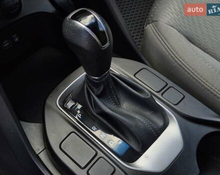 Белый Хендай Санта Фе, объемом двигателя 2.4 л и пробегом 110 тыс. км за 14950 $, фото 27 на Automoto.ua