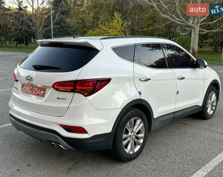 Білий Хендай Санта Фе, об'ємом двигуна 2 л та пробігом 164 тис. км за 18500 $, фото 2 на Automoto.ua