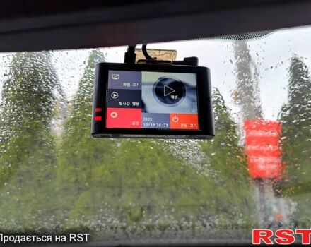 Хендай Санта Фе 2015 в Виннице на Automoto.ua Белый Хендай Санта Фе, объемом двигателя 2 л и пробегом 99 тыс. км за 22300 $, фото 7 на Automoto.ua