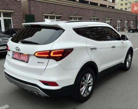 Белый Хендай Санта Фе, объемом двигателя 2 л и пробегом 179 тыс. км за 18800 $, фото 25 на Automoto.ua