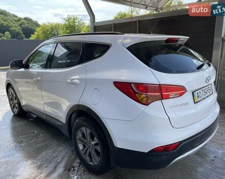 Белый Хендай Санта Фе, объемом двигателя 2.2 л и пробегом 320 тыс. км за 14000 $, фото 11 на Automoto.ua