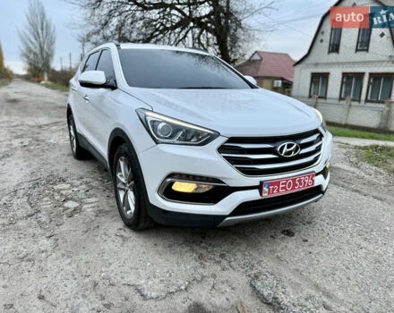 Белый Хендай Санта Фе, объемом двигателя 2 л и пробегом 210 тыс. км за 17500 $, фото 12 на Automoto.ua
