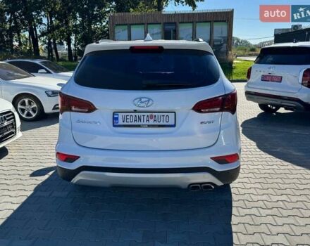 Білий Хендай Санта Фе, об'ємом двигуна 2 л та пробігом 198 тис. км за 17900 $, фото 4 на Automoto.ua