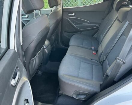 Белый Хендай Санта Фе, объемом двигателя 2 л и пробегом 190 тыс. км за 8300 $, фото 15 на Automoto.ua