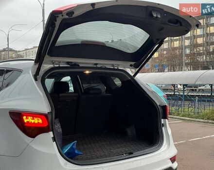 Белый Хендай Санта Фе, объемом двигателя 2.2 л и пробегом 272 тыс. км за 18900 $, фото 29 на Automoto.ua