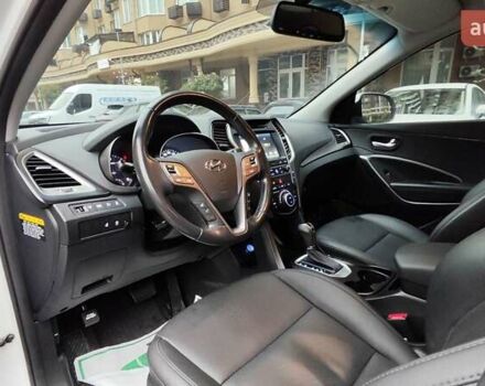 Белый Хендай Санта Фе, объемом двигателя 2 л и пробегом 179 тыс. км за 18800 $, фото 40 на Automoto.ua