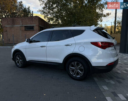 Білий Хендай Санта Фе, об'ємом двигуна 2.36 л та пробігом 177 тис. км за 13300 $, фото 20 на Automoto.ua