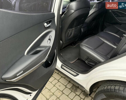 Белый Хендай Санта Фе, объемом двигателя 2 л и пробегом 276 тыс. км за 16999 $, фото 14 на Automoto.ua