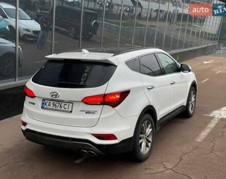 Белый Хендай Санта Фе, объемом двигателя 2.2 л и пробегом 272 тыс. км за 18900 $, фото 8 на Automoto.ua
