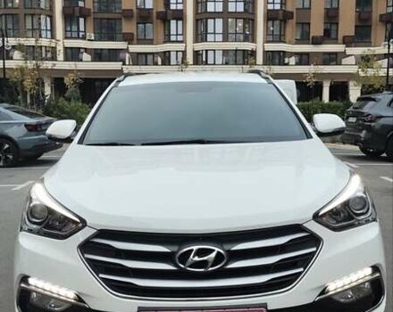 Белый Хендай Санта Фе, объемом двигателя 2 л и пробегом 179 тыс. км за 18800 $, фото 14 на Automoto.ua