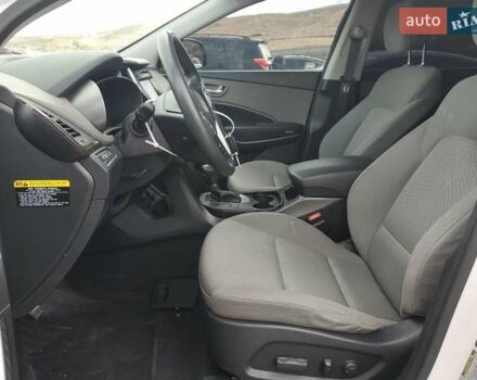 Белый Хендай Санта Фе, объемом двигателя 0 л и пробегом 164 тыс. км за 2700 $, фото 5 на Automoto.ua