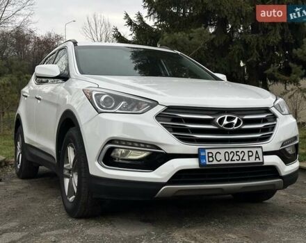 Белый Хендай Санта Фе, объемом двигателя 2.4 л и пробегом 110 тыс. км за 14750 $, фото 4 на Automoto.ua