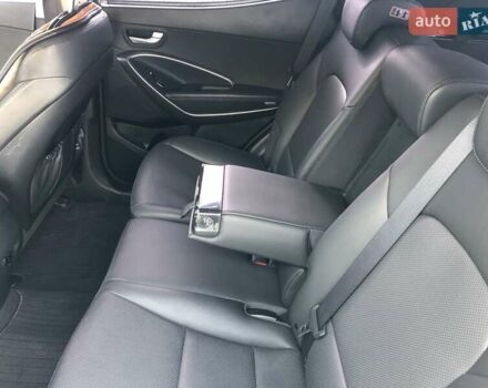 Белый Хендай Санта Фе, объемом двигателя 2 л и пробегом 200 тыс. км за 19800 $, фото 7 на Automoto.ua