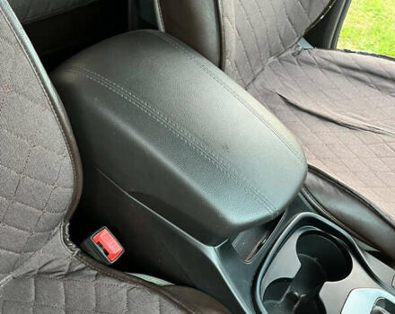 Белый Хендай Санта Фе, объемом двигателя 2.36 л и пробегом 111 тыс. км за 15000 $, фото 20 на Automoto.ua