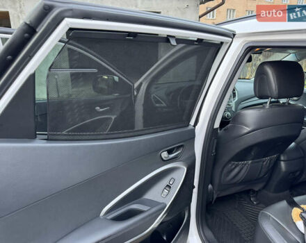 Белый Хендай Санта Фе, объемом двигателя 2.2 л и пробегом 168 тыс. км за 23300 $, фото 22 на Automoto.ua