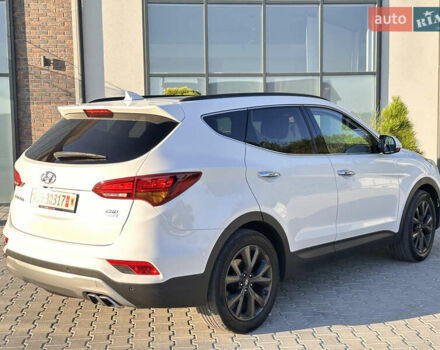 Белый Хендай Санта Фе, объемом двигателя 2.2 л и пробегом 156 тыс. км за 23600 $, фото 34 на Automoto.ua