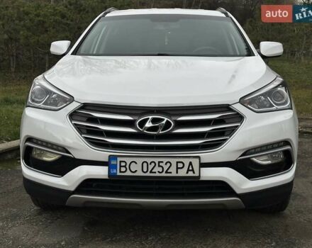 Белый Хендай Санта Фе, объемом двигателя 2.4 л и пробегом 110 тыс. км за 14750 $, фото 2 на Automoto.ua