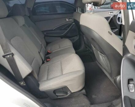 Белый Хендай Санта Фе, объемом двигателя 0 л и пробегом 164 тыс. км за 2700 $, фото 9 на Automoto.ua