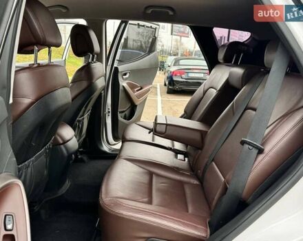 Белый Хендай Санта Фе, объемом двигателя 2.2 л и пробегом 211 тыс. км за 21990 $, фото 21 на Automoto.ua