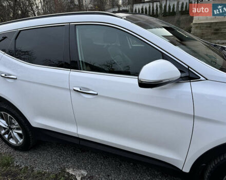 Белый Хендай Санта Фе, объемом двигателя 2.2 л и пробегом 168 тыс. км за 23300 $, фото 6 на Automoto.ua