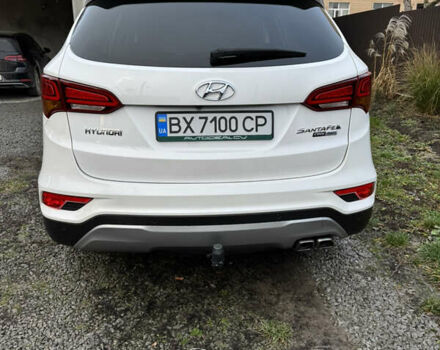 Белый Хендай Санта Фе, объемом двигателя 2.2 л и пробегом 168 тыс. км за 23300 $, фото 3 на Automoto.ua