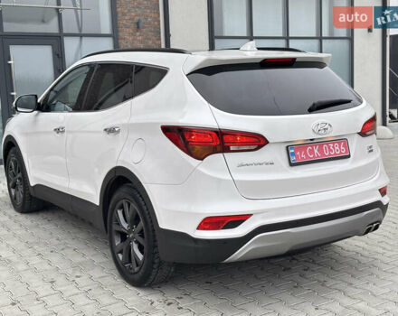 Белый Хендай Санта Фе, объемом двигателя 2.2 л и пробегом 158 тыс. км за 23600 $, фото 9 на Automoto.ua