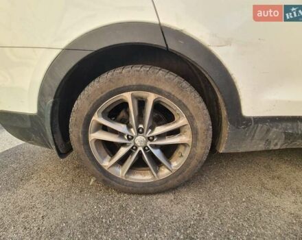 Білий Хендай Санта Фе, об'ємом двигуна 2.2 л та пробігом 150 тис. км за 21300 $, фото 11 на Automoto.ua