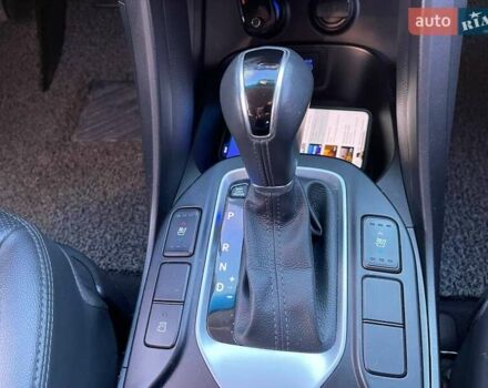 Белый Хендай Санта Фе, объемом двигателя 2 л и пробегом 137 тыс. км за 23500 $, фото 25 на Automoto.ua