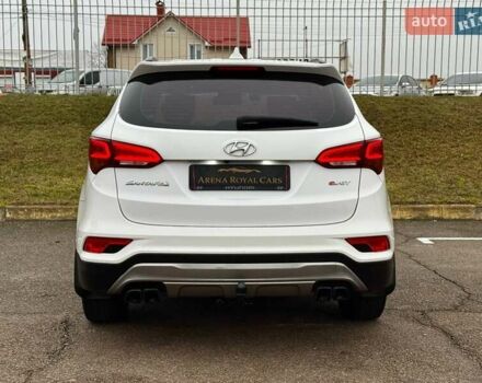Белый Хендай Санта Фе, объемом двигателя 2.2 л и пробегом 211 тыс. км за 21990 $, фото 12 на Automoto.ua