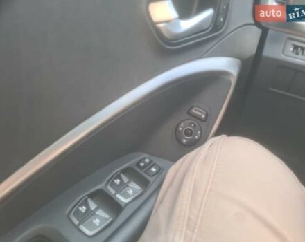 Білий Хендай Санта Фе, об'ємом двигуна 2.2 л та пробігом 150 тис. км за 21300 $, фото 7 на Automoto.ua