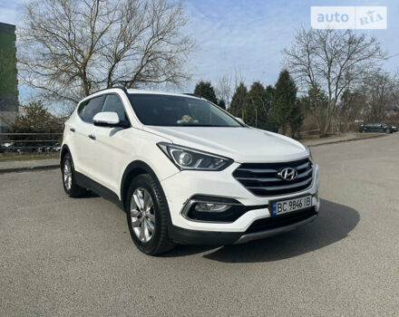 Белый Хендай Санта Фе, объемом двигателя 2 л и пробегом 170 тыс. км за 19000 $, фото 8 на Automoto.ua
