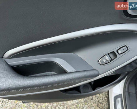 Белый Хендай Санта Фе, объемом двигателя 2.2 л и пробегом 168 тыс. км за 23300 $, фото 21 на Automoto.ua