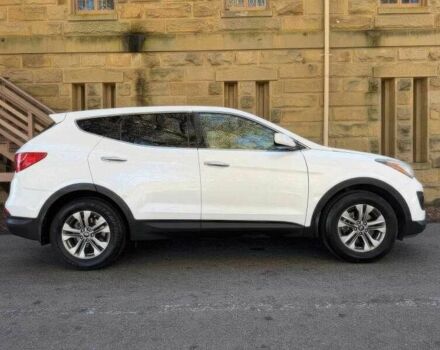 Белый Хендай Санта Фе, объемом двигателя 2.4 л и пробегом 109 тыс. км за 9300 $, фото 3 на Automoto.ua