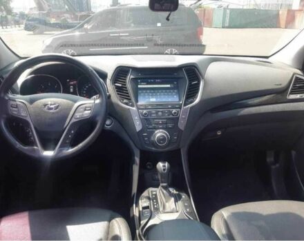 Белый Хендай Санта Фе, объемом двигателя 2 л и пробегом 94 тыс. км за 5400 $, фото 4 на Automoto.ua