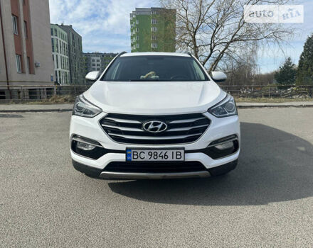 Белый Хендай Санта Фе, объемом двигателя 2 л и пробегом 170 тыс. км за 19000 $, фото 7 на Automoto.ua