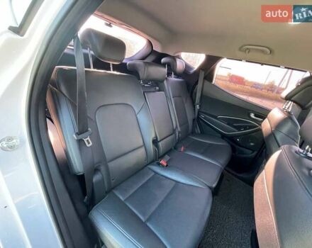 Белый Хендай Санта Фе, объемом двигателя 2 л и пробегом 137 тыс. км за 23500 $, фото 19 на Automoto.ua