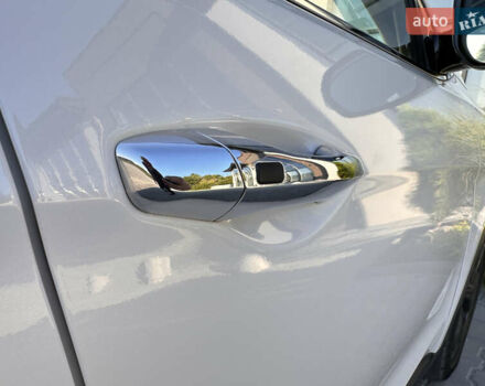 Белый Хендай Санта Фе, объемом двигателя 2.2 л и пробегом 156 тыс. км за 23600 $, фото 54 на Automoto.ua